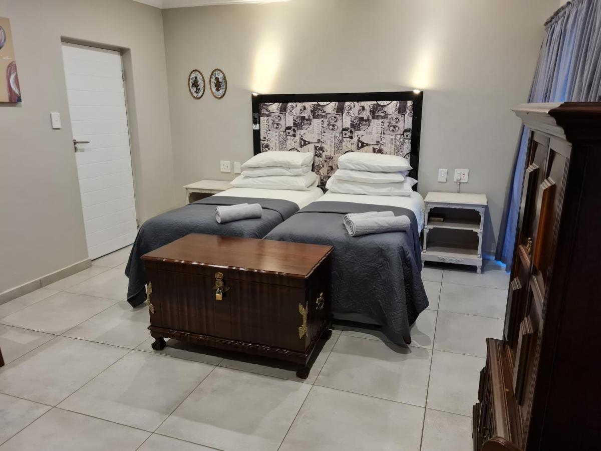 House Mulberry Guesthouse Pretoria-Noord Zimmer foto